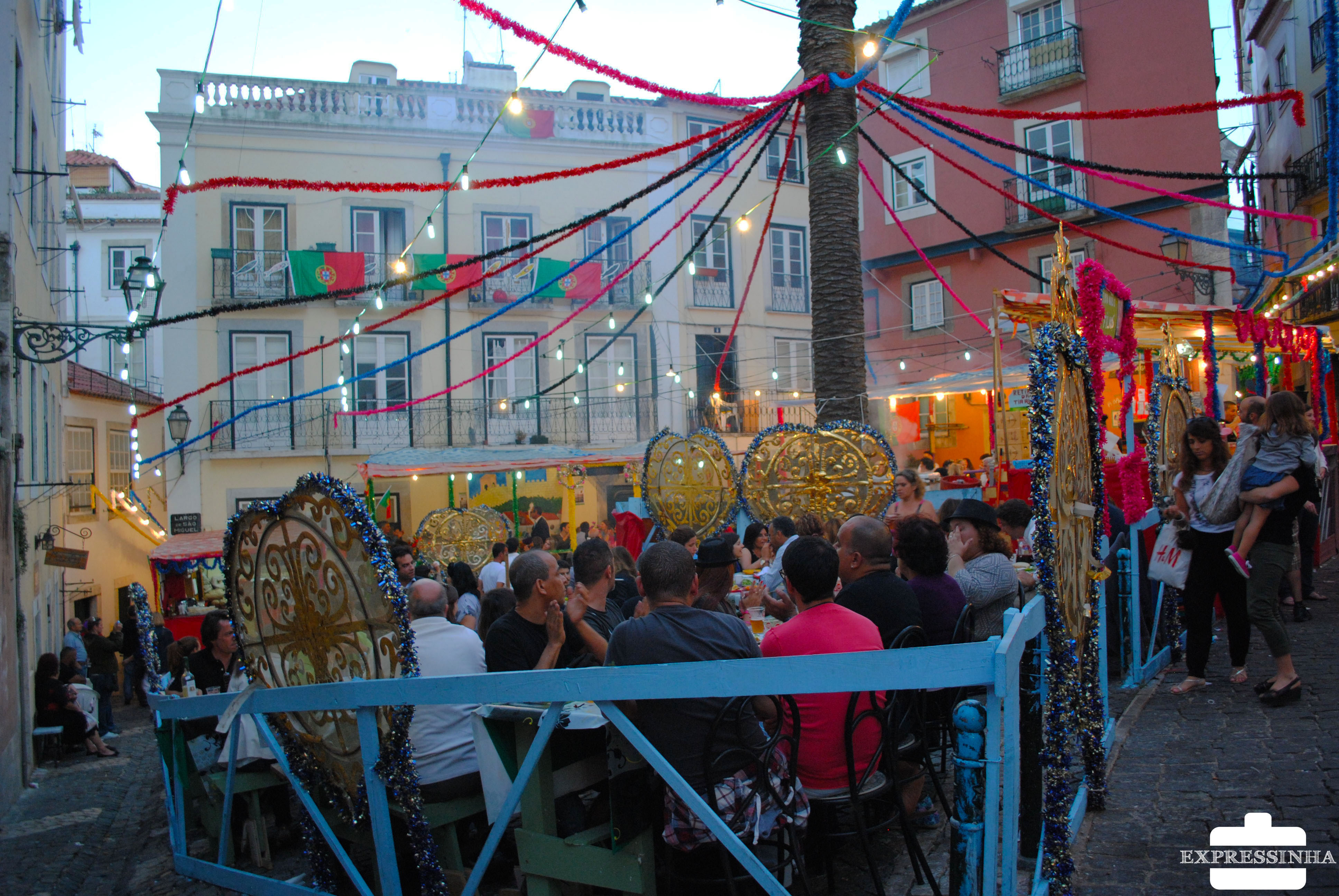 Festa De Santo Antonio Em Lisboa O Dia Da Sardinha Inflacionada Festa De Santo Antonio Em Lisboa O Dia Da Sardinha Inflacionada