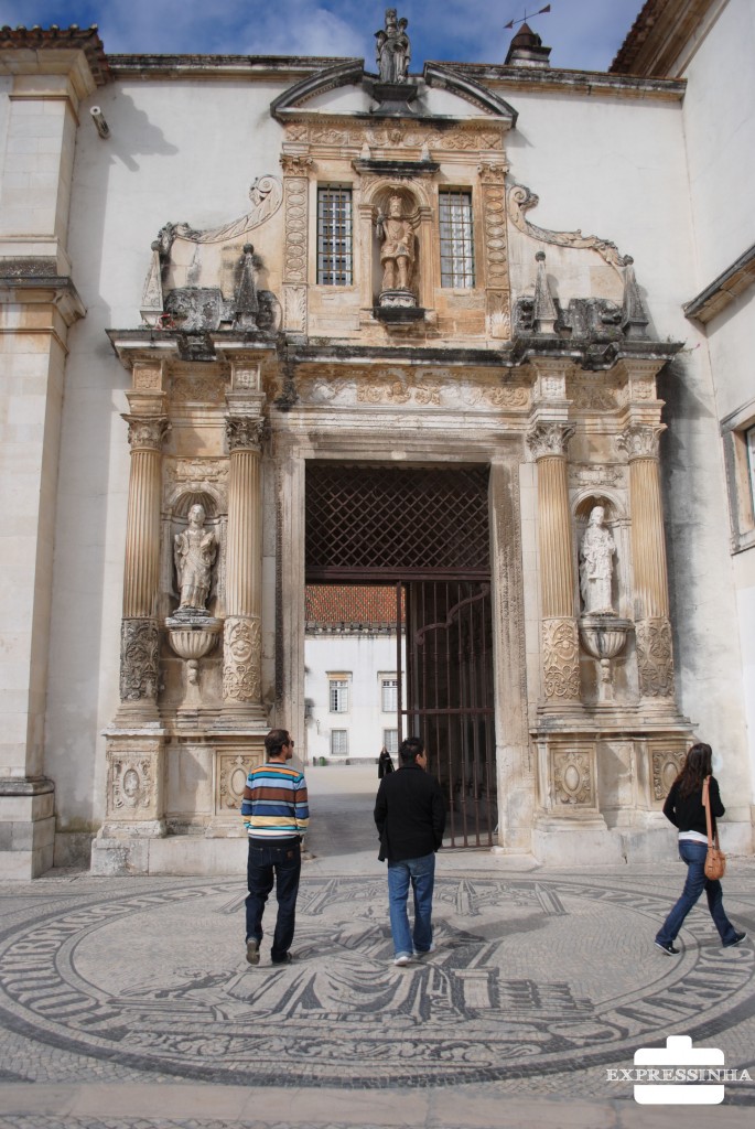 Portugal Coimbra Universidade Porta Férrea