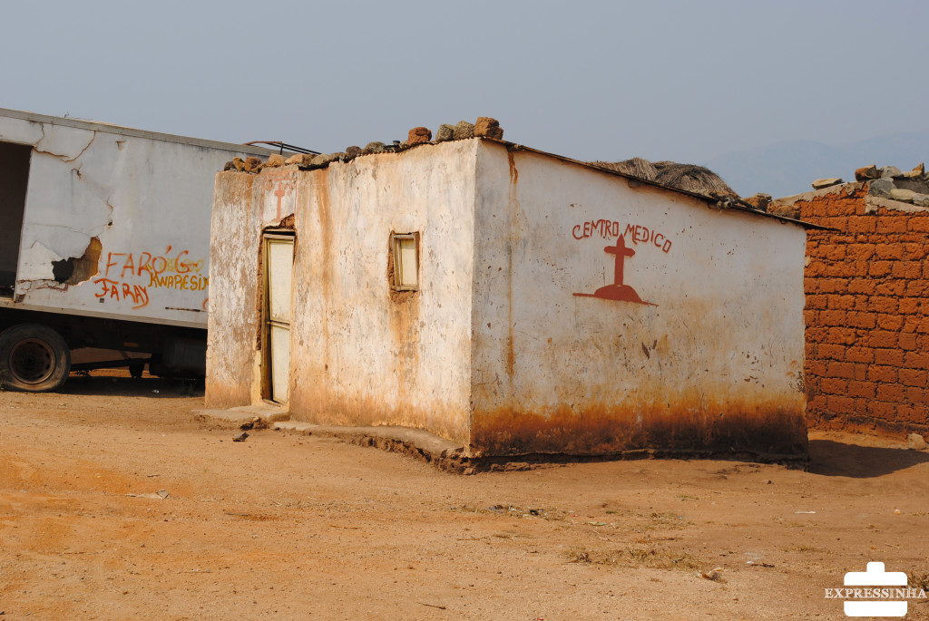 Expressinha Angola Huambo Comunidade da Pedra