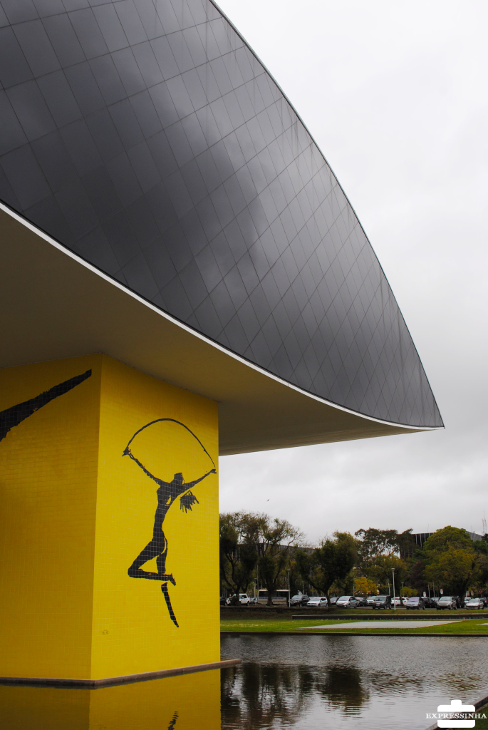 Curitiba Museu Oscar Niemeyer