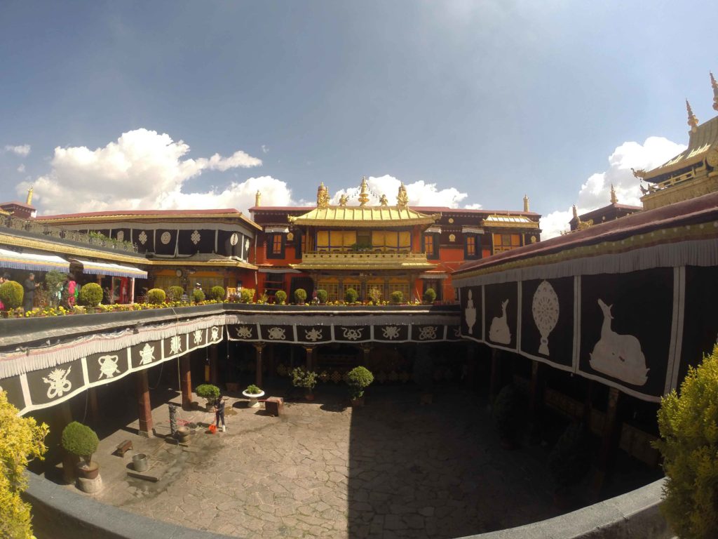 Lhasa, a capital do Tibet Jokhang Temple