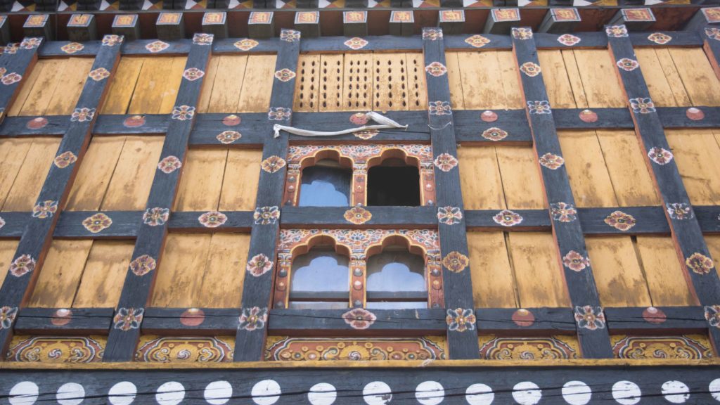 Detalhes da arquitetura que você vai ver em uma viagem para o Butão.