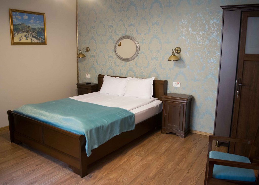 Meu quarto no Safrano, um dos melhores hotéis de Brasov.