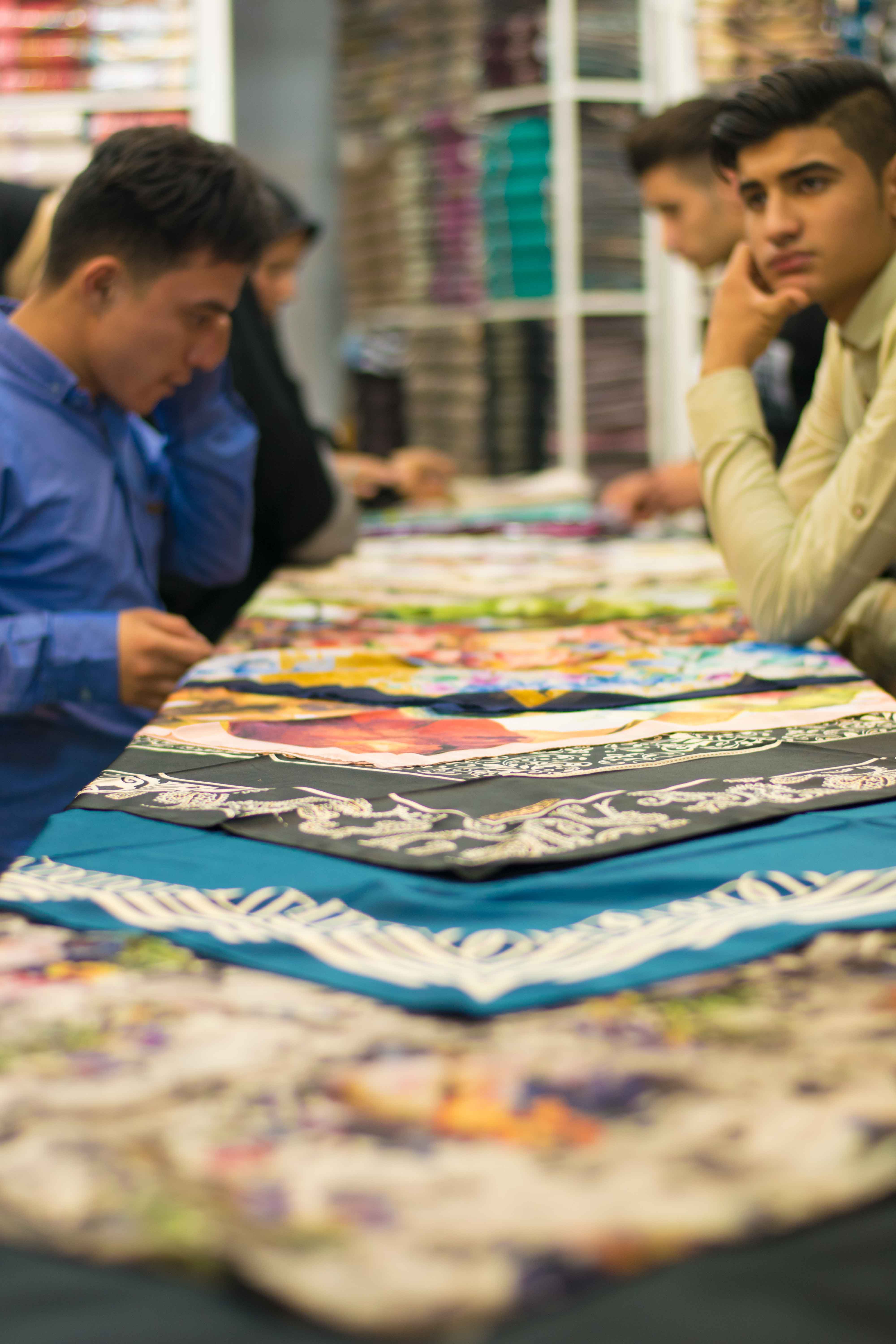 O que comprar no Irã: os lenços são lindos e de uso obrigatório!