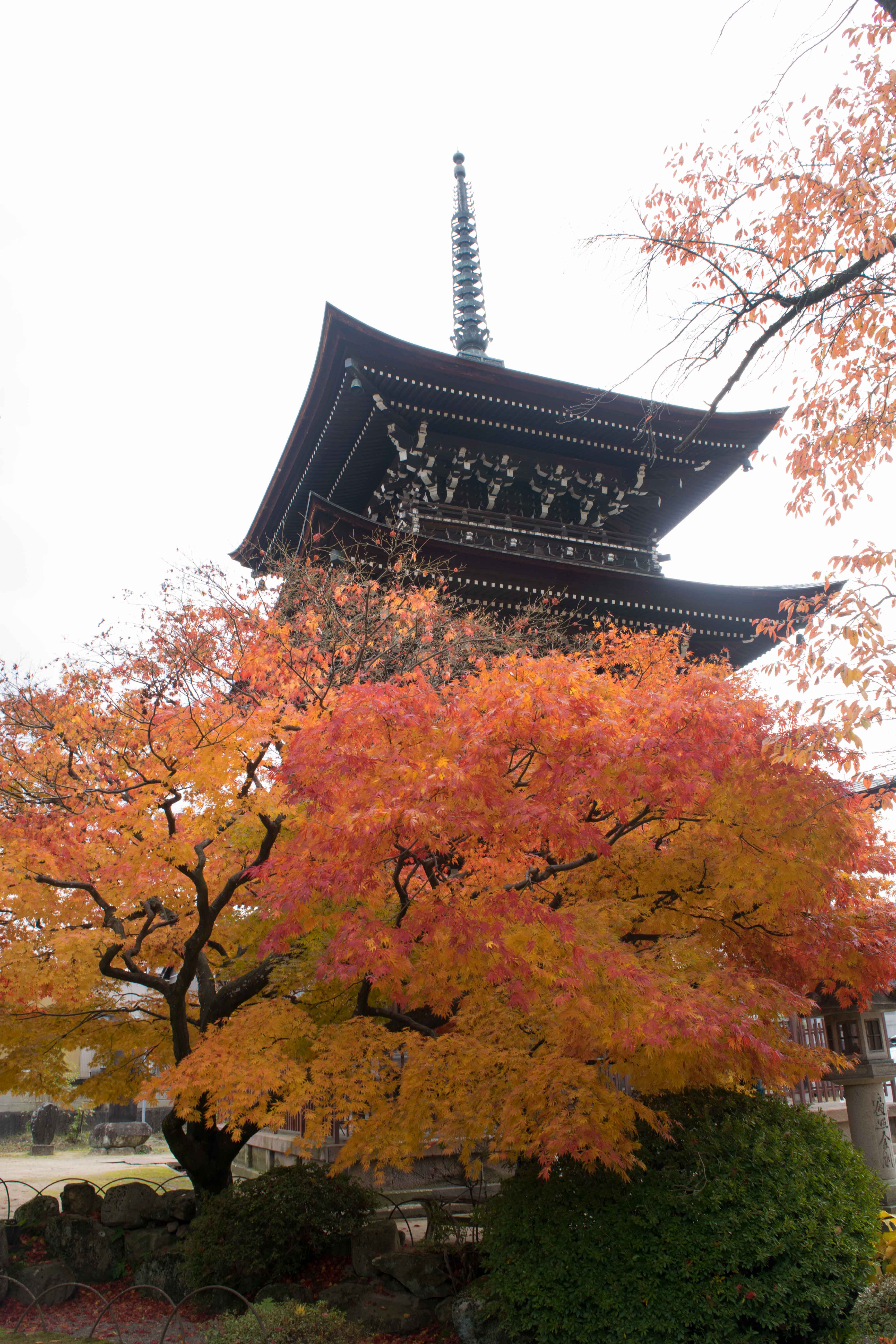 O lindo Kokubunji Templo. O que fazer em Takayama.