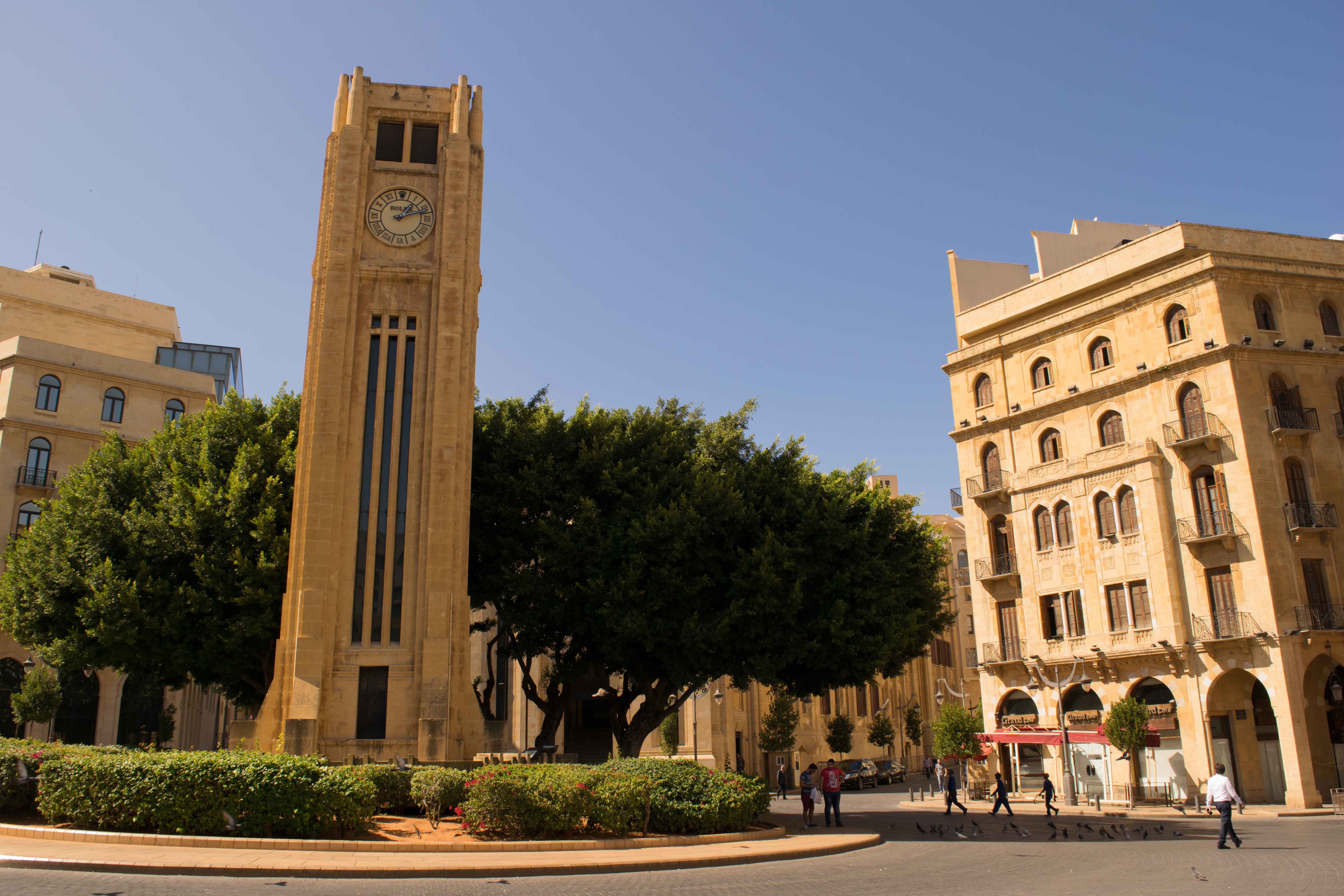 Praça Nejmeh ou Praça Estrela, de onde você começa a explorar as mesquitas e igrejas de Beirute.