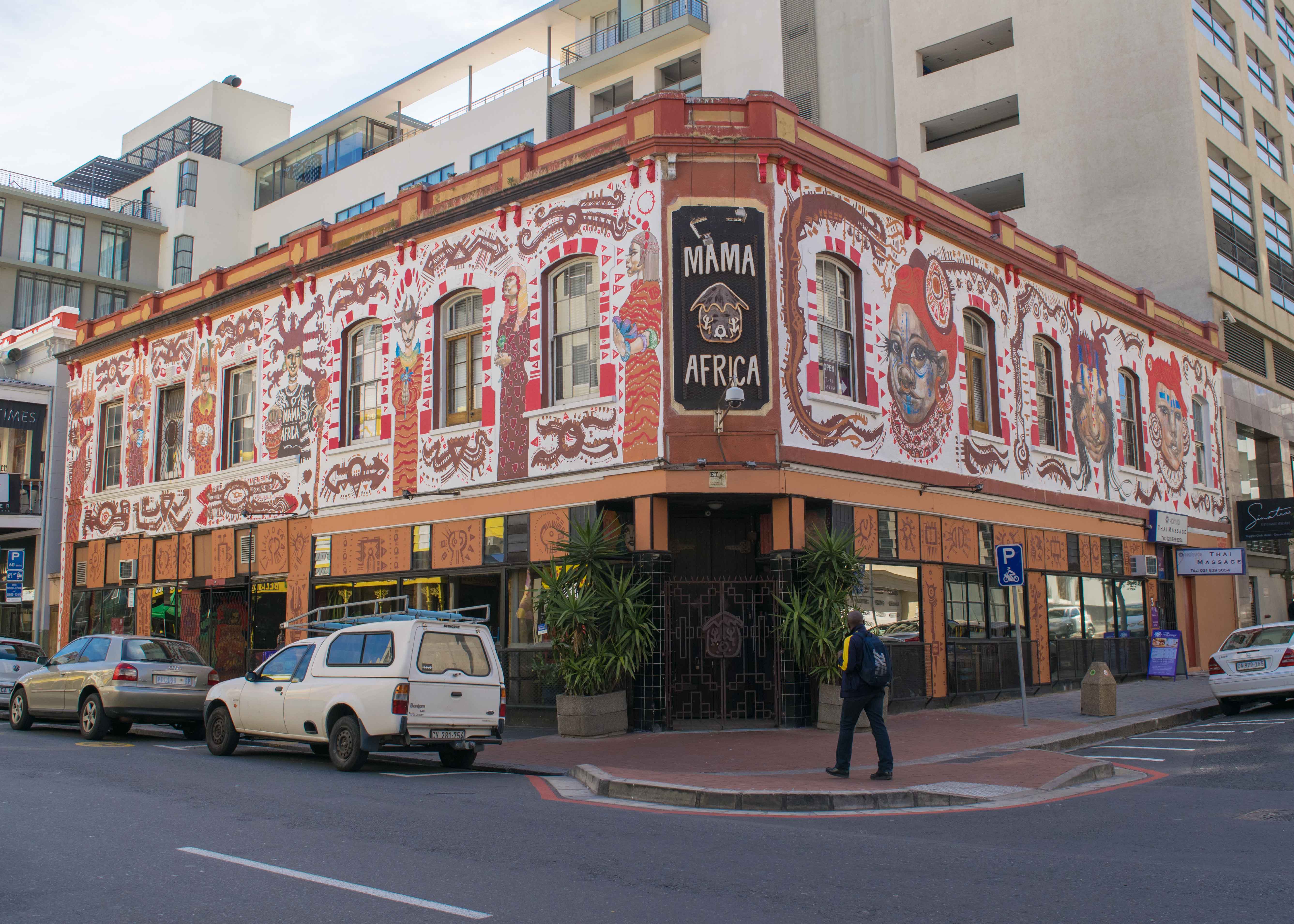 O clássico Mama Africa em Long Street. O que fazer na Cidade do Cabo.